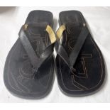 1 x Pair of BENCH Men's Flip-Flop Sandals in Black - Size 7 - Ref: LB618 - CL1020 - NO VAT ON THE