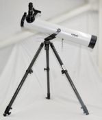 1 x JESSOPS 'Centon' 76/700 Newtonian Reflector Telescope - Original Value £149.00 - Ref: DAN195 -
