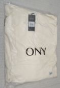 14 x Unisex Cropped Hoodies by ONY - Colour: Off White - Size: XL - New Bagged Stock - Appprox