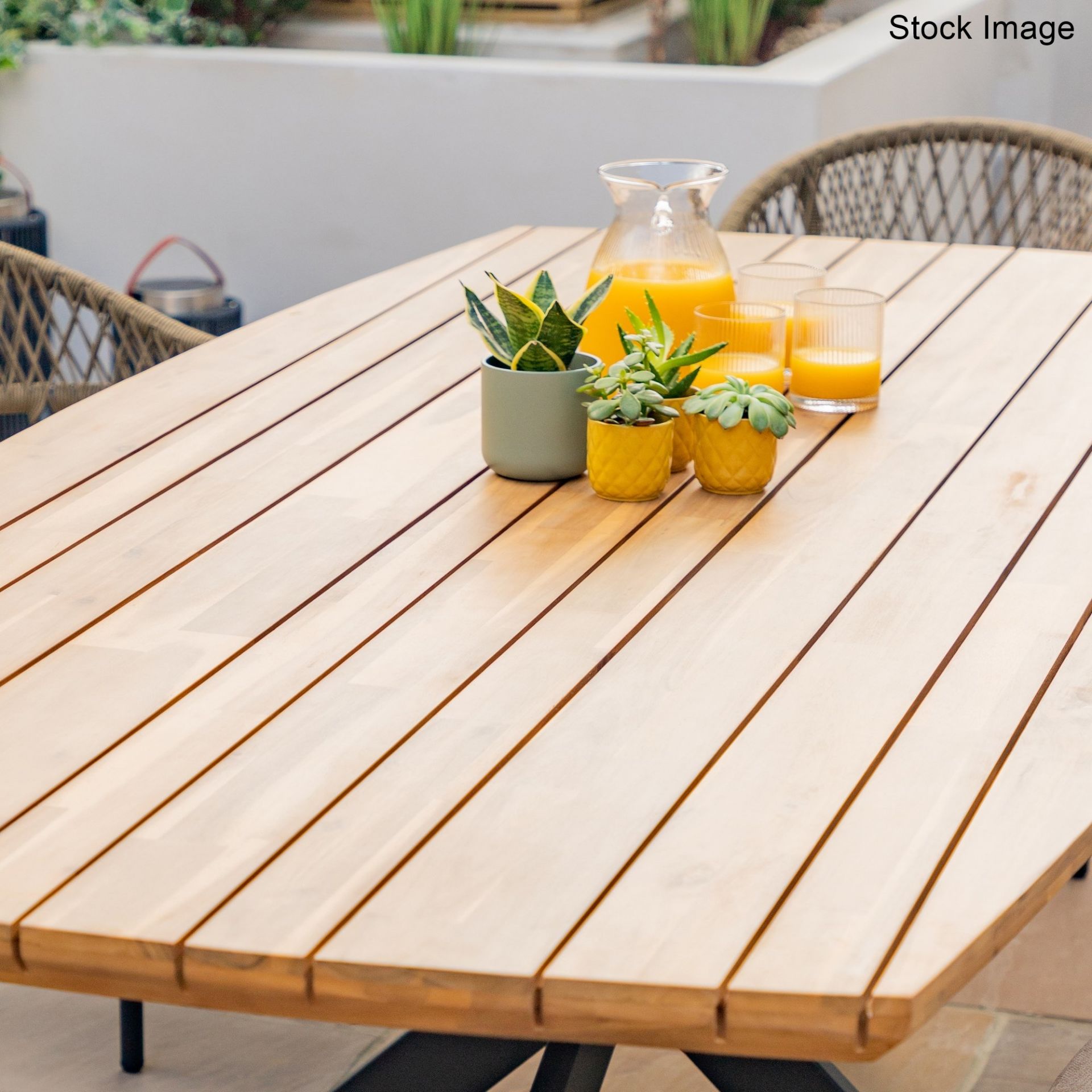 1 x MAZE 'Bali' Rope Weave 8-Seat Oval Dining Set - Original Price £2,699 - Image 13 of 21