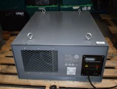 1 x Axminster Trade Air Filteration System - Model AT25AFS - Year 2020 - 230v - RRP £300 - Ref: