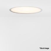 1 x MODULAR LIGHTING INSTRUMENTS Flat Moon Recessed 470 R Led Light With Ice Prismatic Diffuser