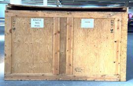 1 x Large Wooden Pallet Shipping / Storage Crate - Dimensions: H181 x W291 x D196 cms - Ref: Chimera