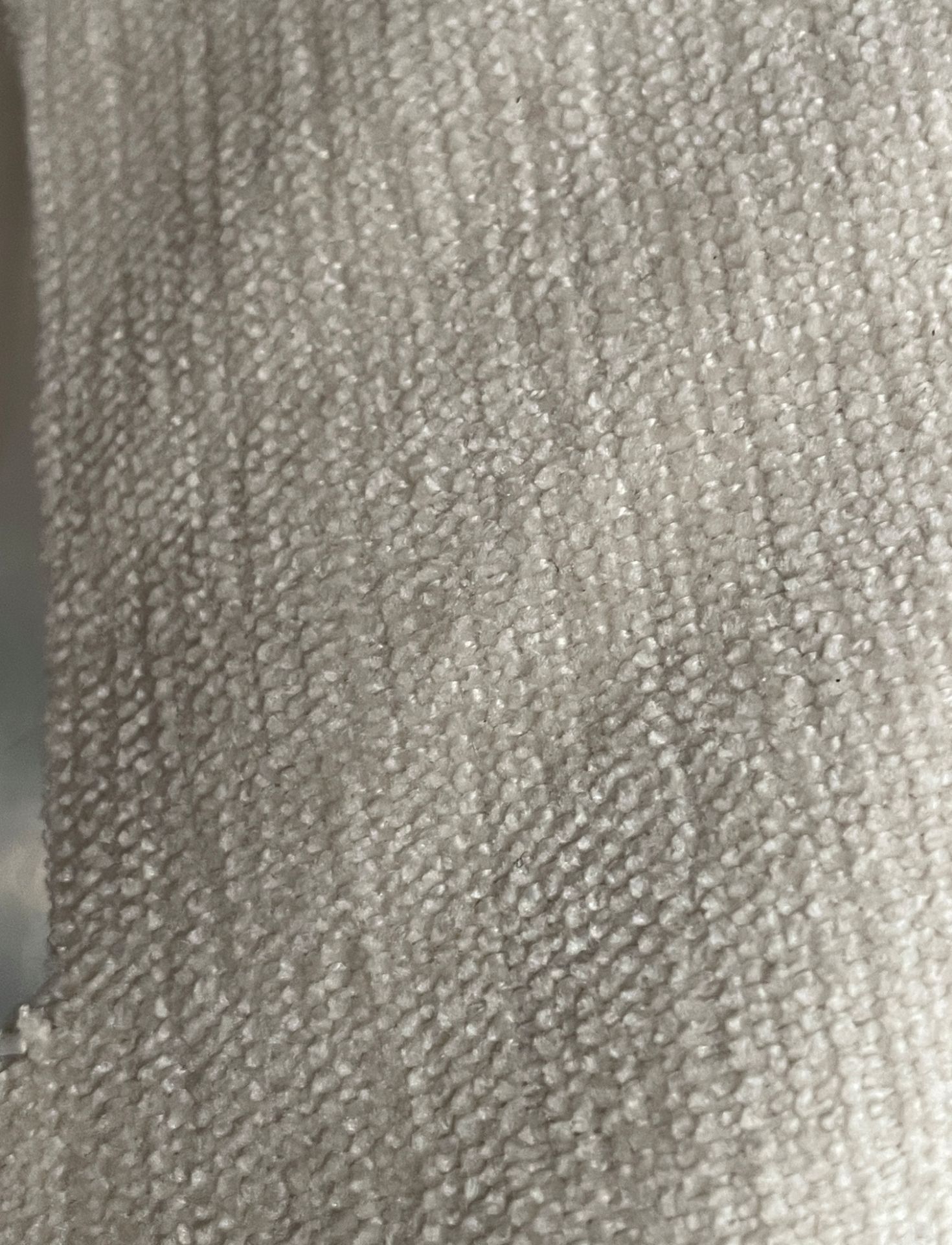 1 x 15M Roll Of Andrew Paul ‘Artic’ Upholstery Fabric In Marble Colourway. Approx. 149Cm Width. - Image 6 of 7