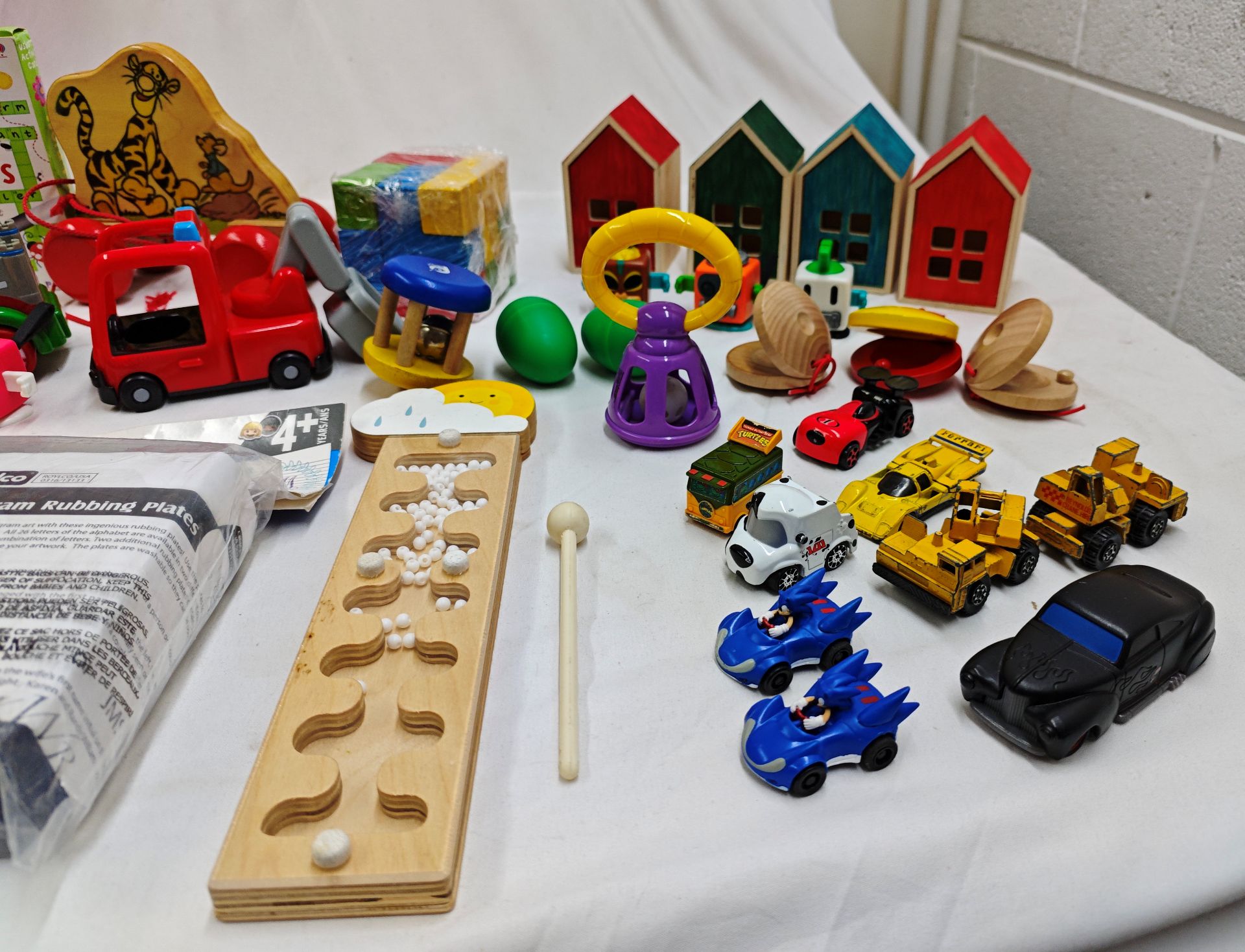 1 x Large Selection of Used Toys - Ref: C - CL444 - NO VAT ON THE HAMMER - Location: Altrincham WA14 - Image 6 of 17