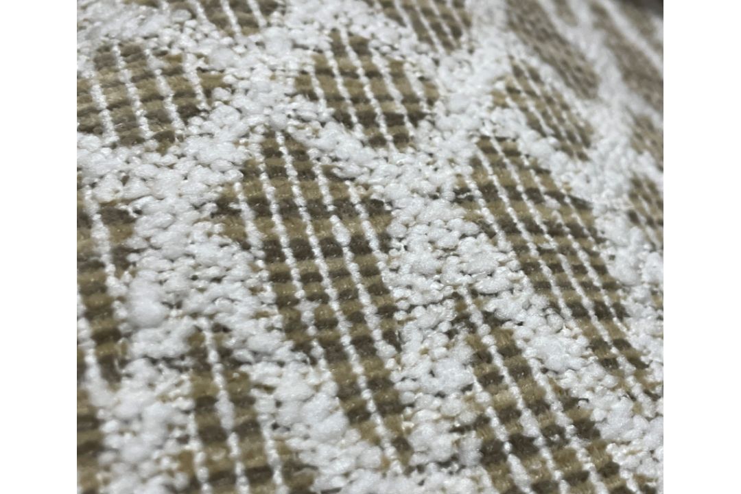 1 x 2-3 Metre Roll Of Premium Textured Bouclé-Style Woven Upholstery Fabric In A Geometric Diamond - Image 3 of 6