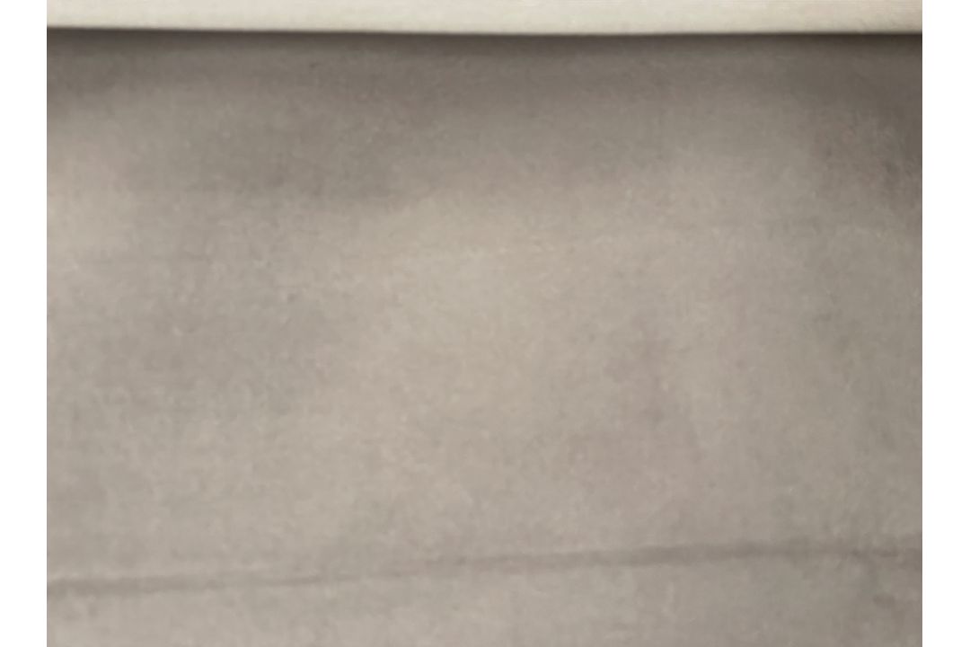 1 x 8.2 Metre Roll Of High Quality Upholstery Fabric In A Contemporary Dove Grey / Silver-Grey - Image 4 of 6