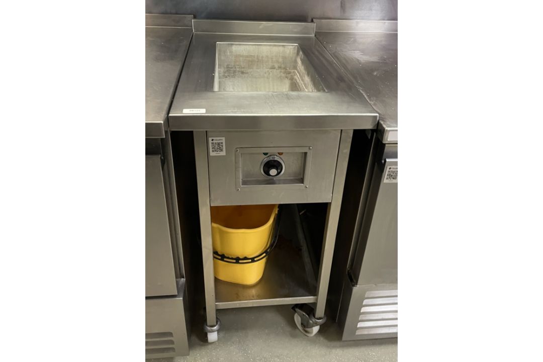 1 x Stainless Steel Electric Baine Marie Unit on Castors - Image 2 of 4