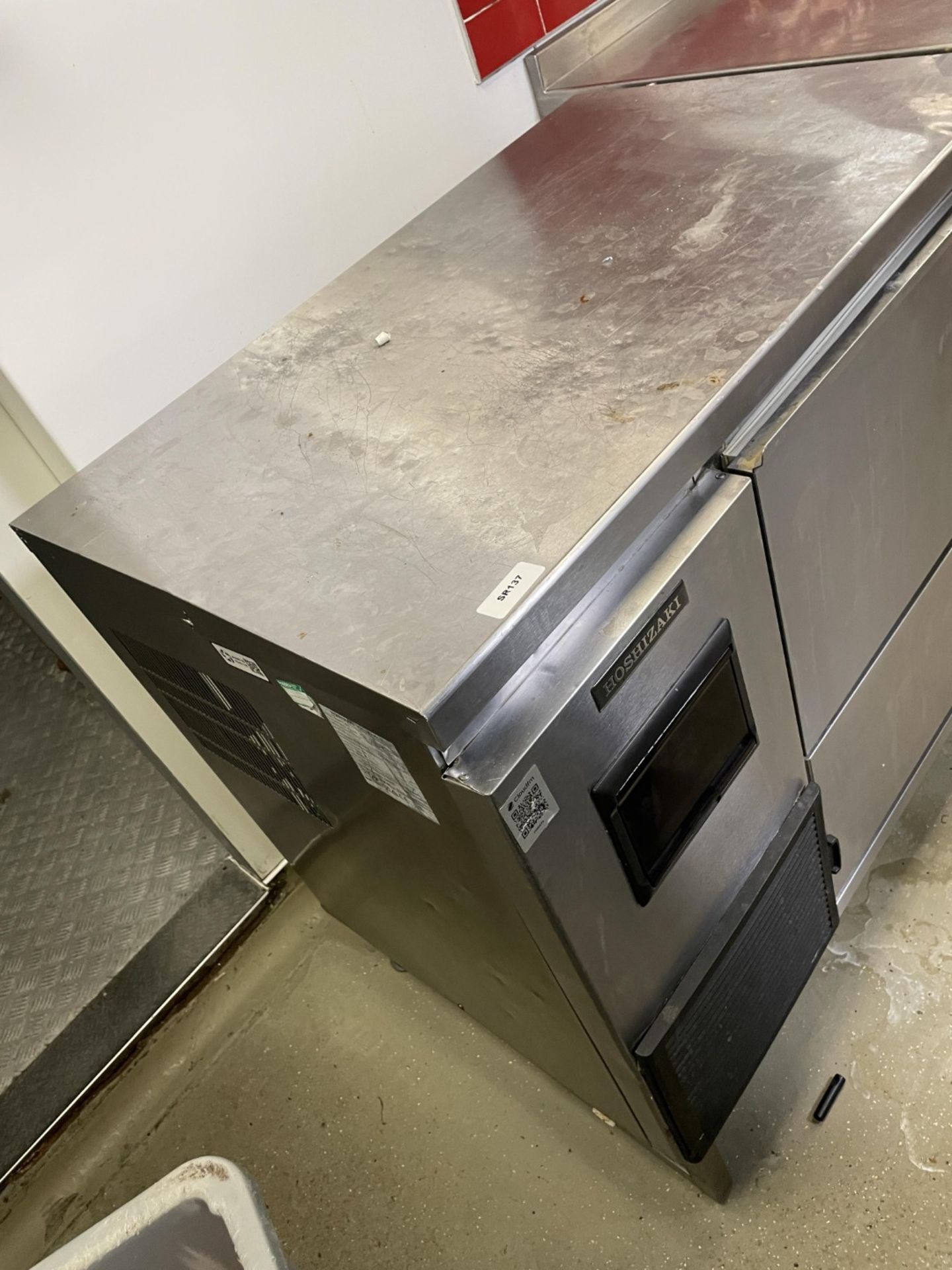 1 x Hoshizaki FM-150KE-50 Self Contained Flake Ice Machine - 150 kg of High Quality Flake Ice Per 24 - Image 4 of 6