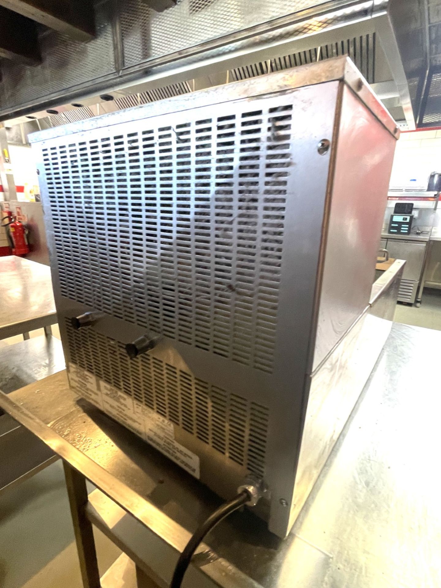 1 x Carter Hoffman Crisp N' Hold Fried Food Warmer - Model: CNH18 - Approx RRP £3,000 - Image 6 of 7