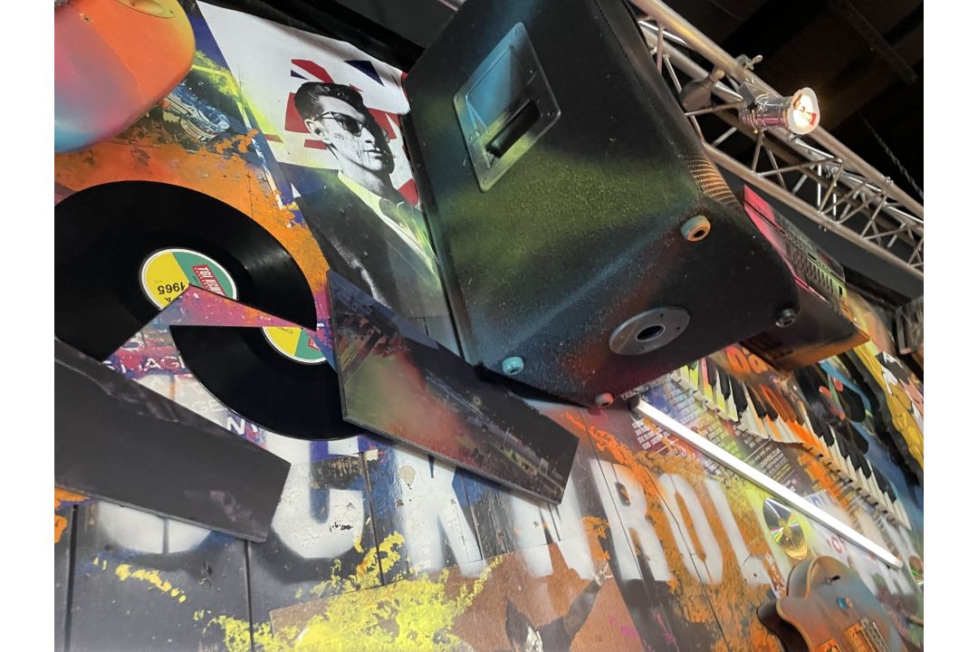 1 x Collection of Rock ‘N’ Roll Custom Display Instruments for a Wall Feature - Image 13 of 34