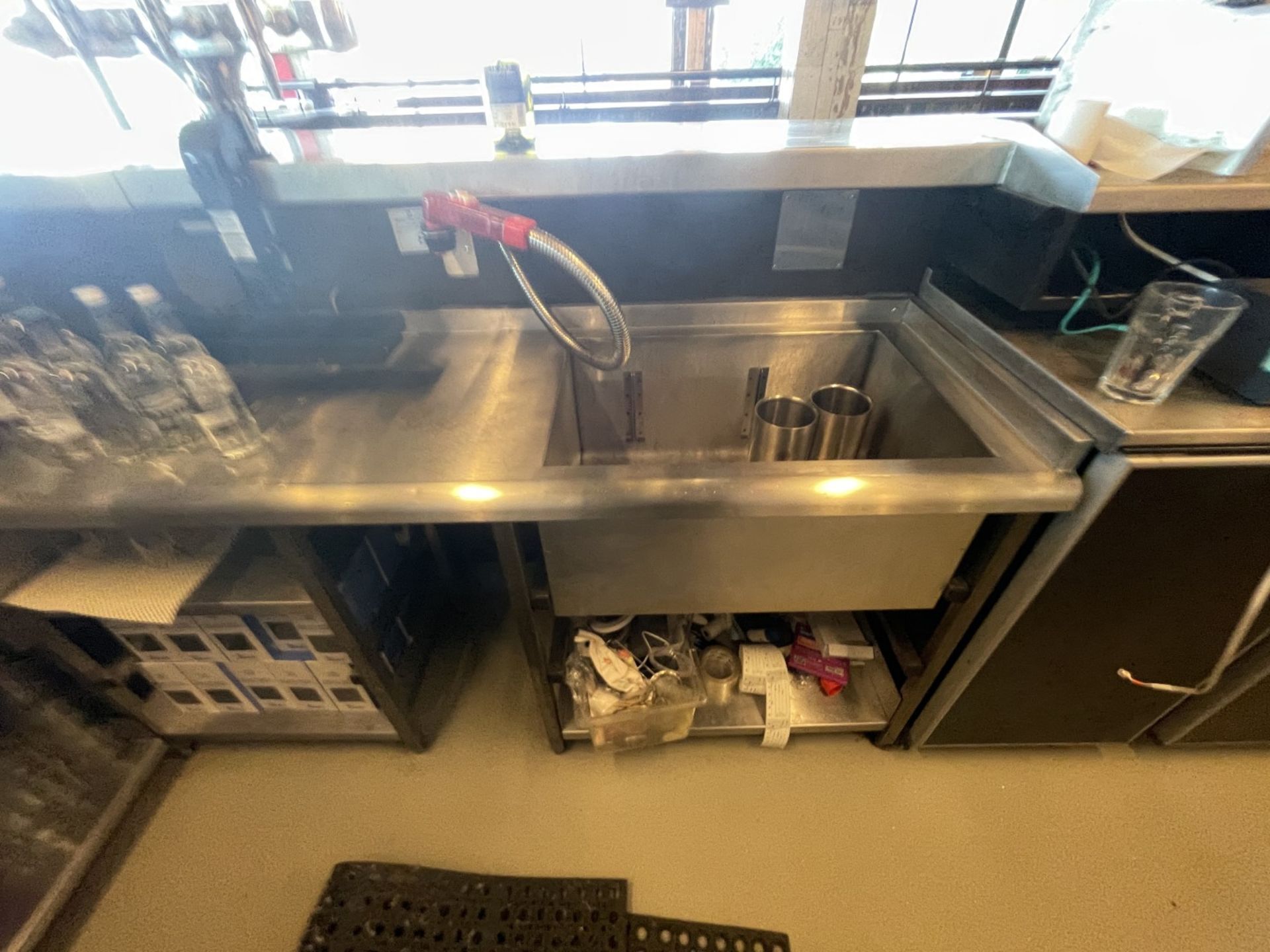 1 x Large Central Island Drinks Bar Features Stainless Bar Tops with Integral Removal Drainers - Image 28 of 64