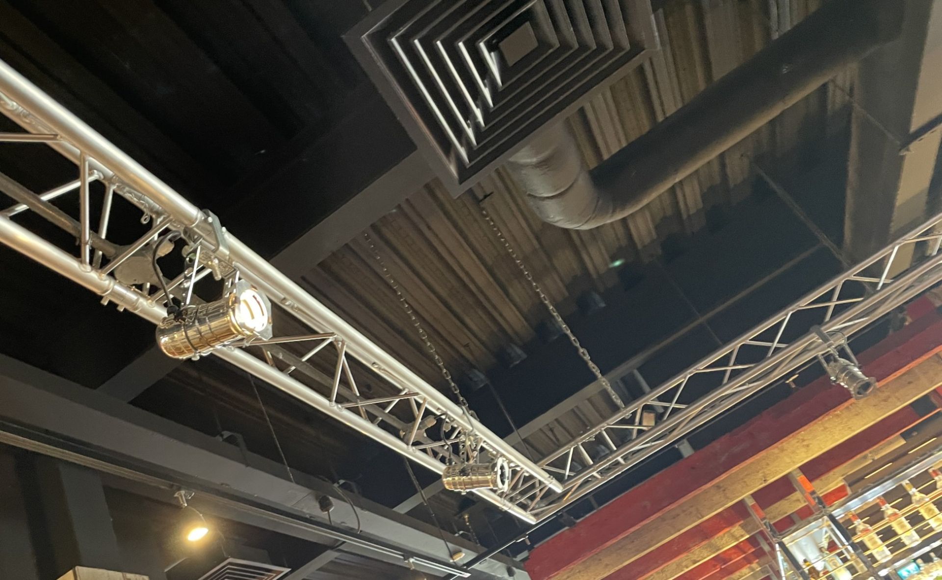 1 x Large Square Ceiling Mounted Lighting Rig with 11 Studio Lights - Ideal for Music Venues - Image 7 of 9