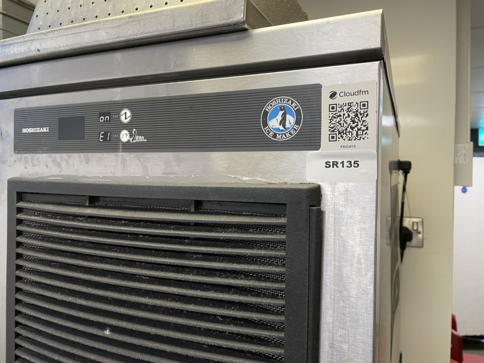 1 x Hoshizaki IM-240DNE-23 Modular & Stackable Cube Ice Maker with Storage Bin - 180kg/24hrs - Image 5 of 12