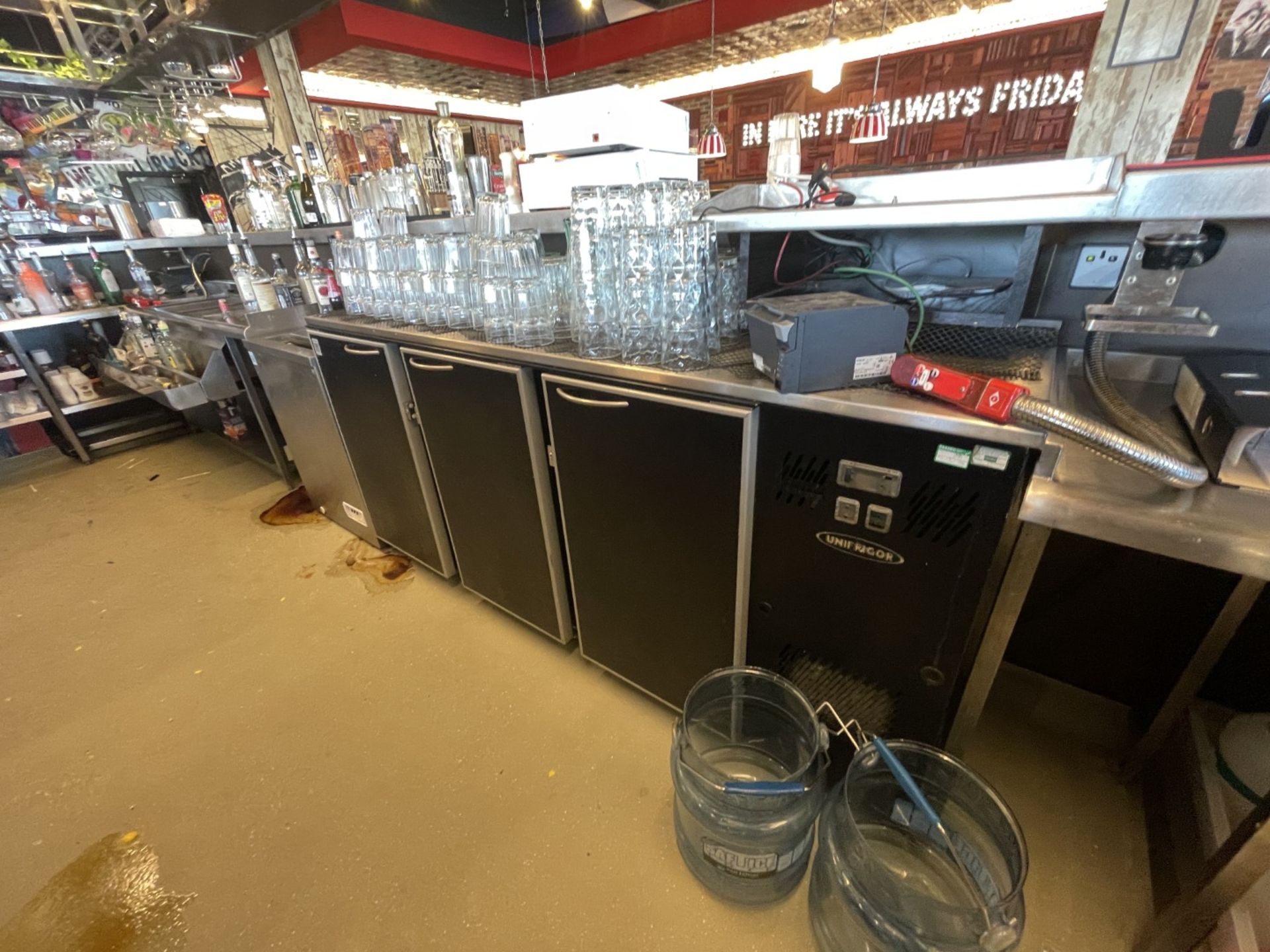 1 x Large Central Island Drinks Bar Features Stainless Bar Tops with Integral Removal Drainers - Image 20 of 64