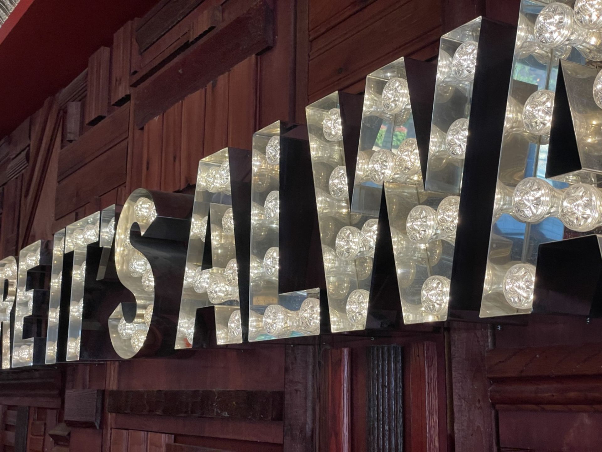 1 x Large-Format Decorative Wall Sign Featuring the Slogan “In Here It's Always Friday!” - Image 11 of 19