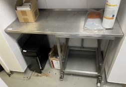 1 x Stainless Steel Prep Counter with Castors and Tray Holder