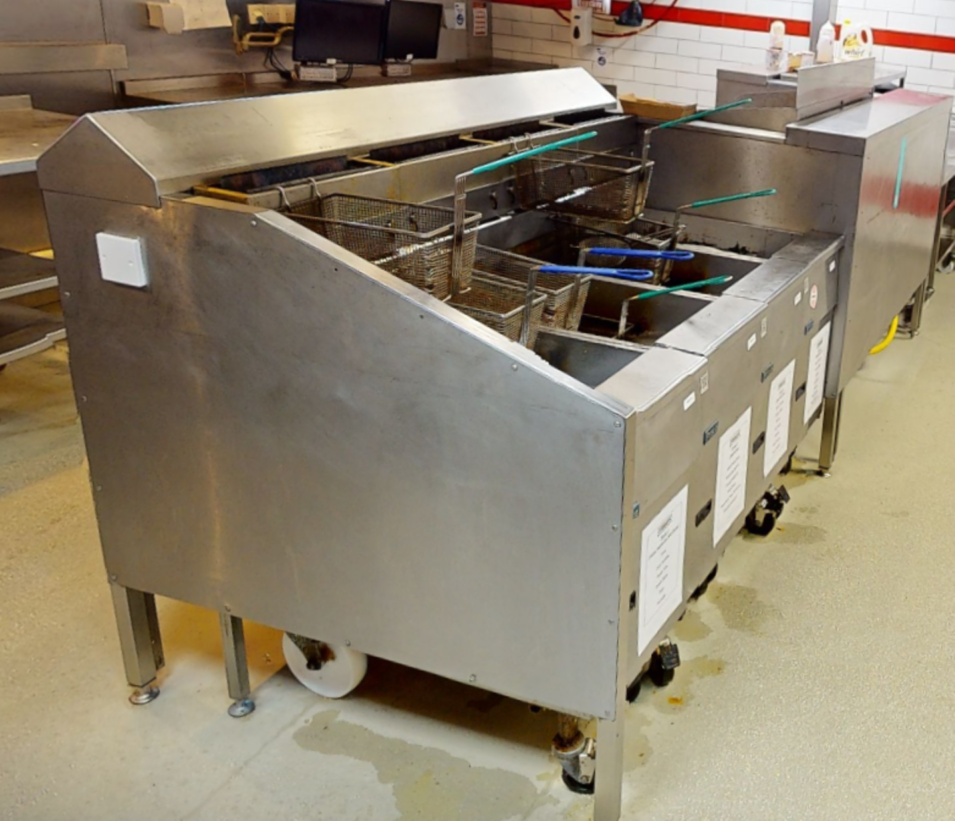 1 x Bespoke Stainless Steel Kitchen Station Featuring Three Sections For Appliance or Workstations - Image 3 of 6