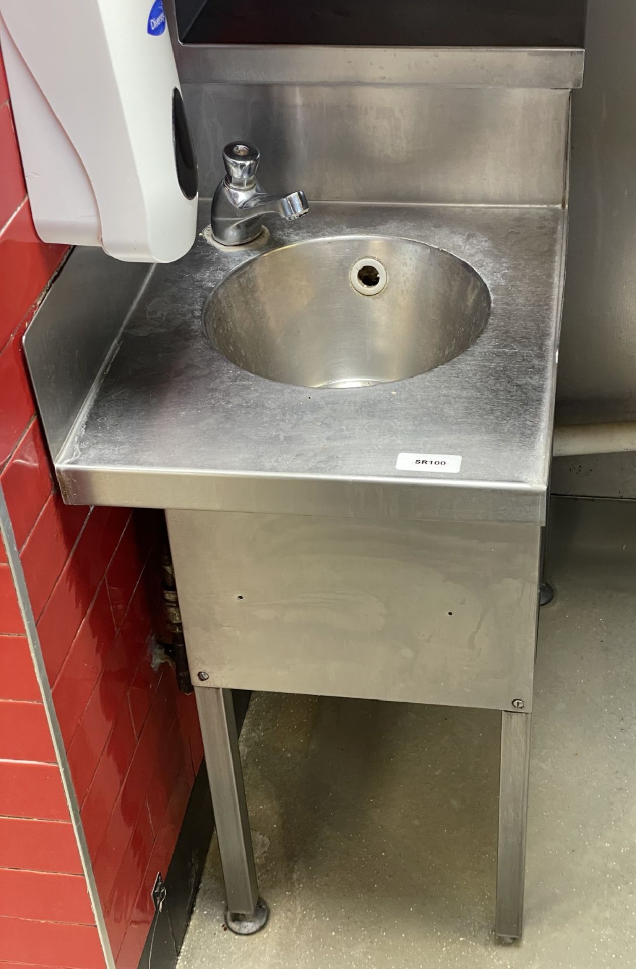 1 x Stainless Steel Handwash Unit with Mixer Tap, Splash Barriers, and Rear Shelf - Image 2 of 5
