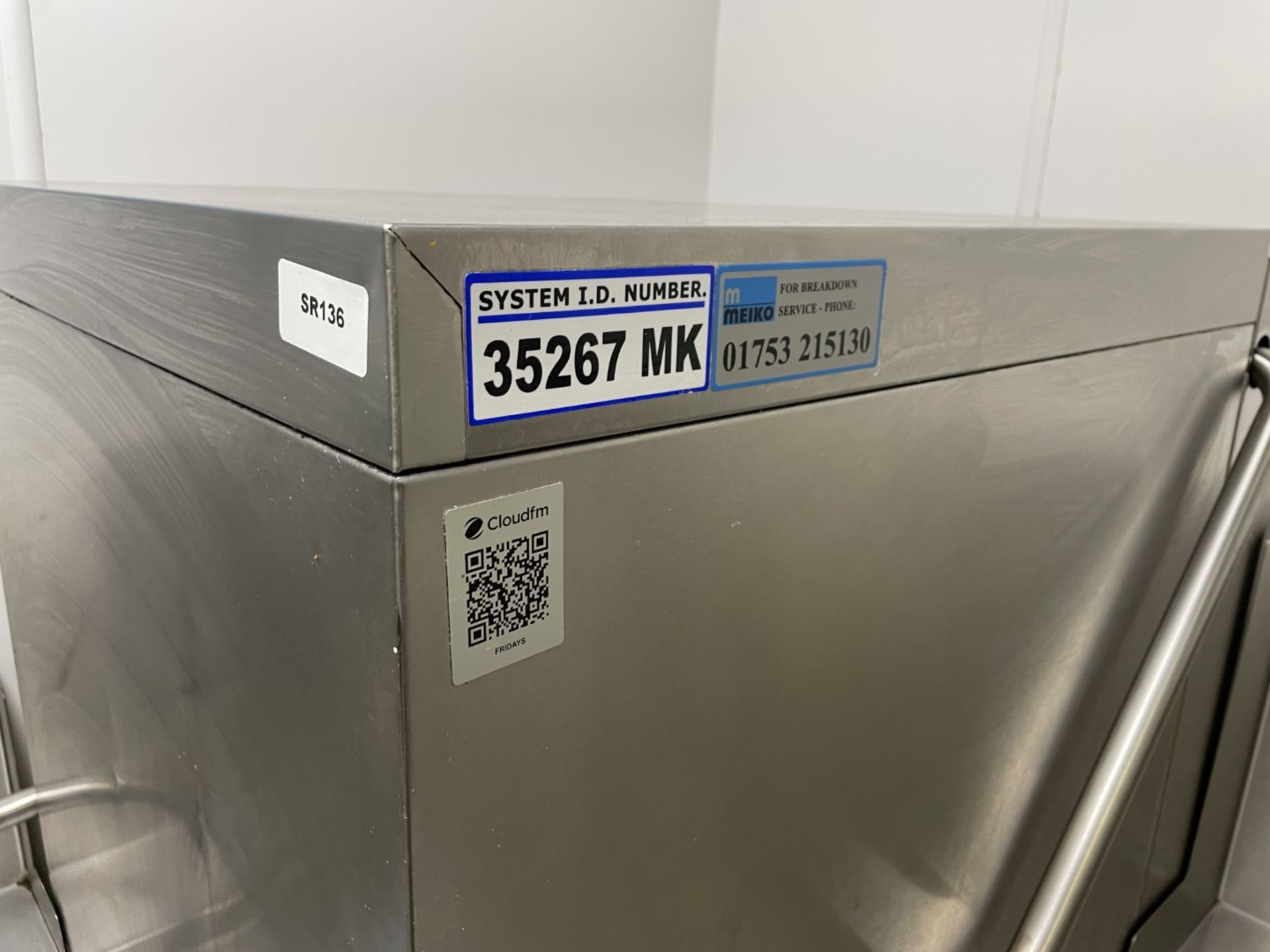 1 x Meiko DV80.2 Passthrough Dishwasher with Inlet Wash Unit, Outlet Unit, Wall Mounted Tray - Image 8 of 11