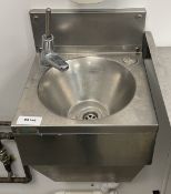 1 x Basix Wall Mounted Hand Wash Unit
