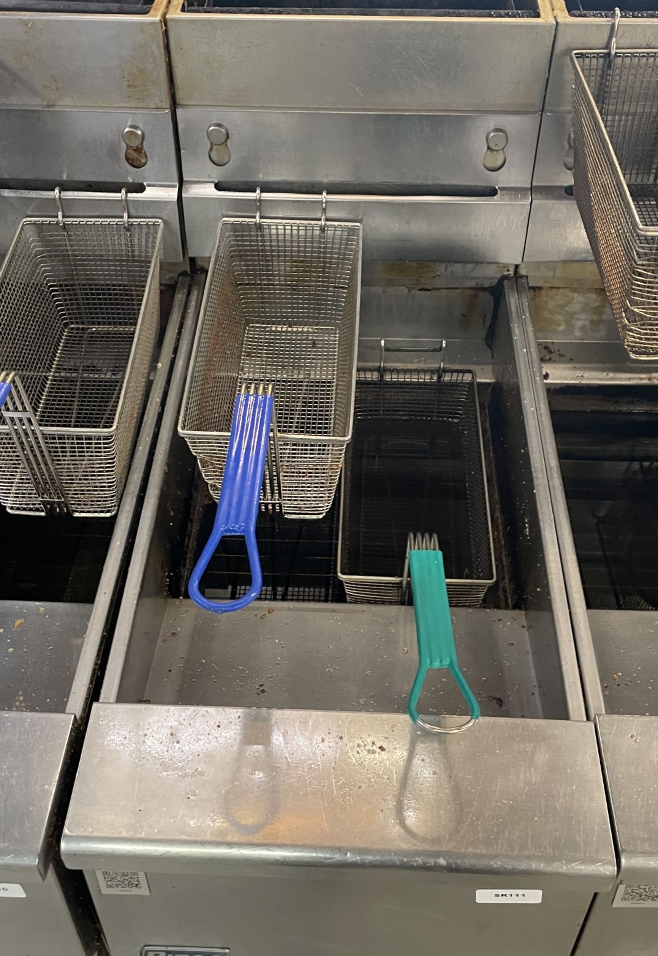 1 x Pitco SG14 Single Tank Gas Fryer with Two Baskets - Image 2 of 5