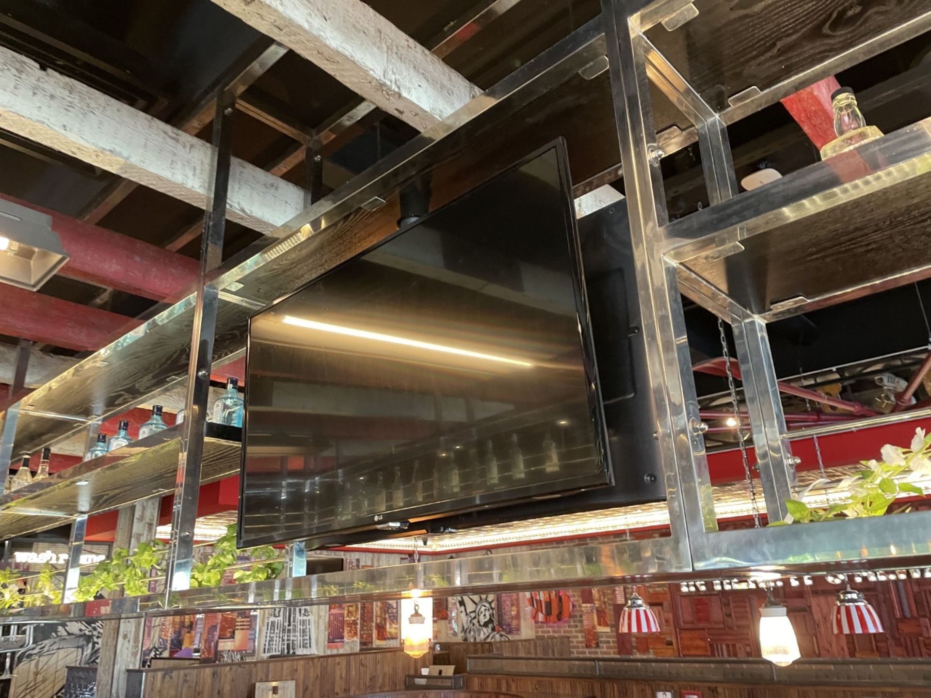 1 x Large Central Island Drinks Bar Features Stainless Bar Tops with Integral Removal Drainers - Image 37 of 64