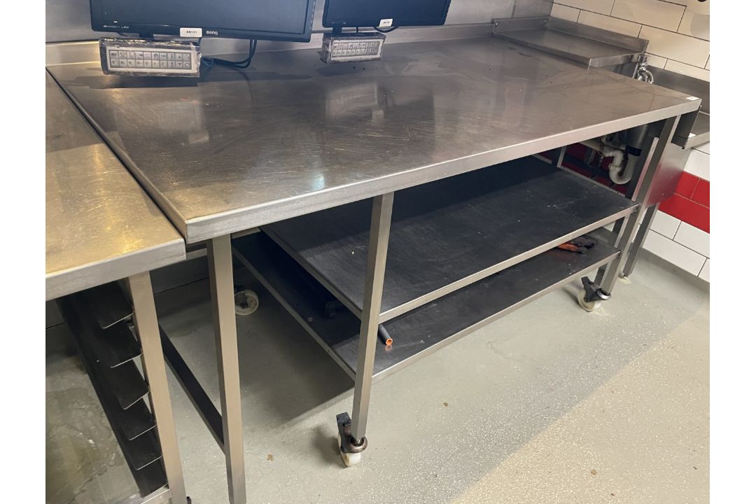 1 x Stainless Steel Prep Table with Undershelves and Castors - Image 3 of 4