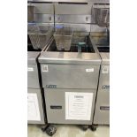 1 x Pitco SG14 Single Tank Gas Fryer with Two Baskets