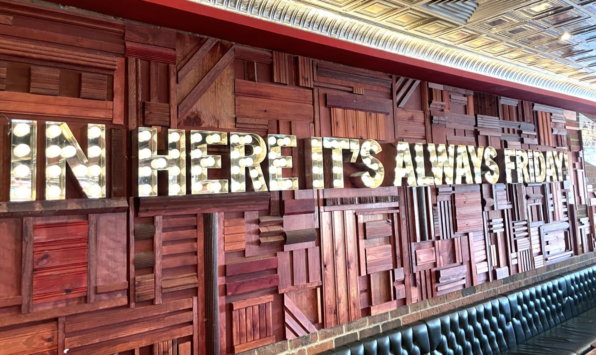 1 x Large-Format Decorative Wall Sign Featuring the Slogan “In Here It's Always Friday!” - Image 2 of 19