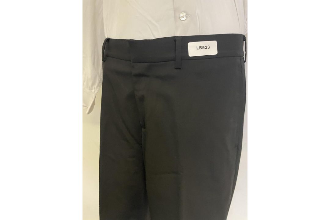 1 x Pair of Men's DNKY Soho Straight Fit Wool Trousers in Black - Size 31 - Ref: LB523 - CL1020 - NO - Image 4 of 12