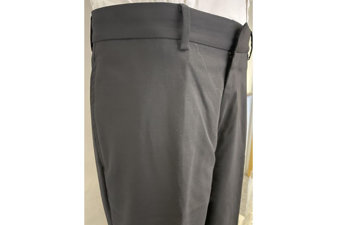 1 x Pair of Men's DNKY Soho Straight Fit Wool Trousers in Black - Size 31 - Ref: LB523 - CL1020 - NO - Image 11 of 12