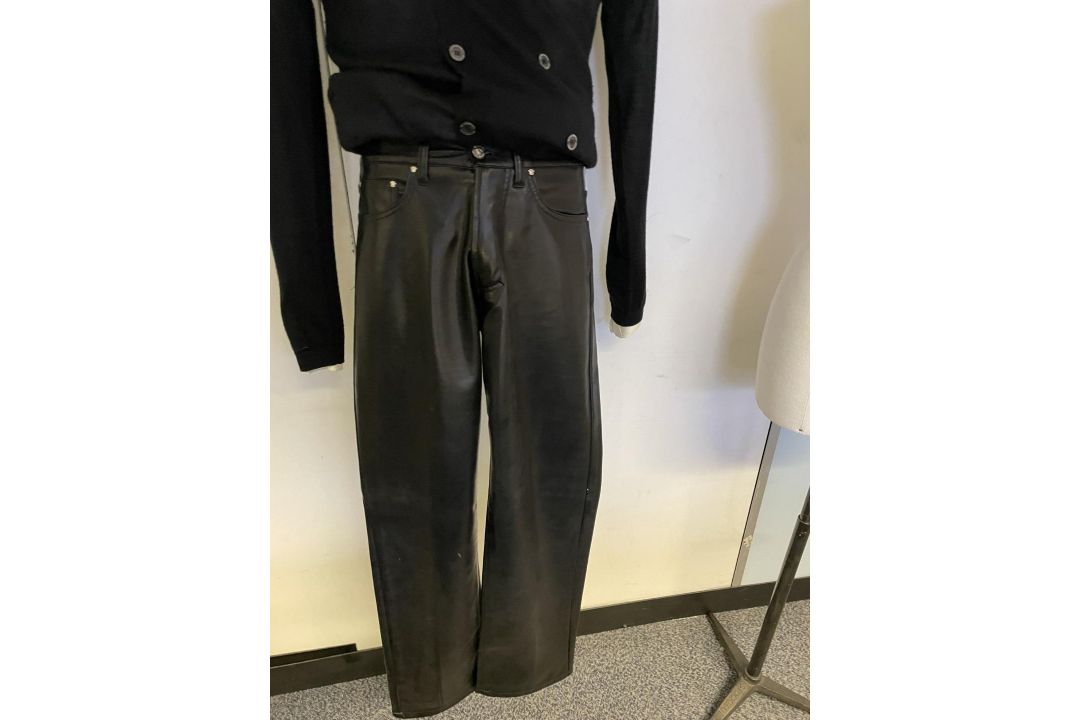 1 x VERSACE COUTURE Men's Black Leather Jeans - Made in Italy - Size 30 - Ref: LB548 - CL1020 - NO - Image 3 of 20