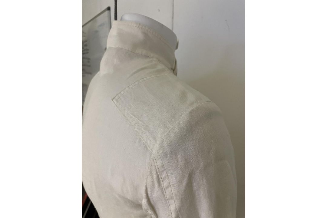 1 x DNKY Men's Lightweight Contemporary Linen Jacket in Cream - Size: S - NO VAT - Image 3 of 22