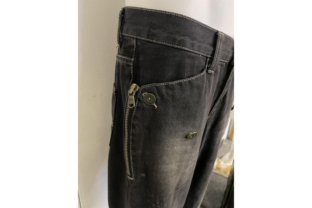 1 x Desigual Men's 'Herren' Designer Jeans in Black, with a Distressed Aesthetic - Size: EU30 - Ref: - Image 3 of 23