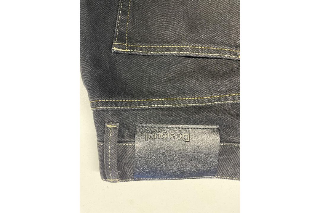 1 x Desigual Men's 'Herren' Designer Jeans in Black, with a Distressed Aesthetic - Size: EU30 - Ref: - Image 21 of 23