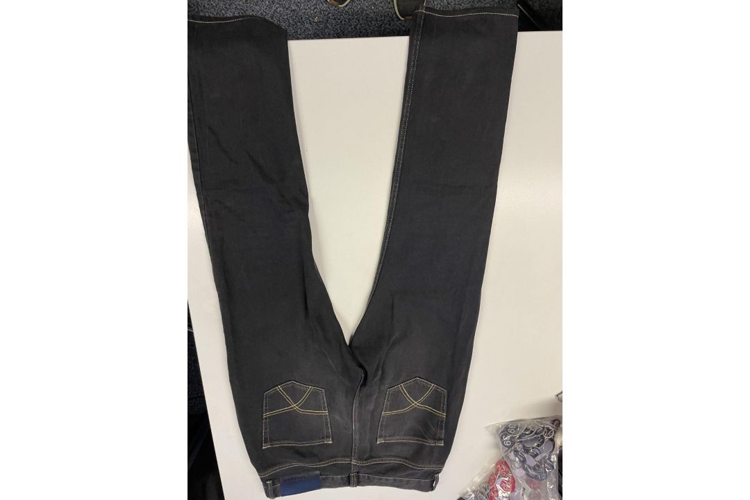 1 x Desigual Men's 'Herren' Designer Jeans in Black, with a Distressed Aesthetic - Size: EU30 - Ref: - Image 11 of 23