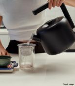 1 x FELLOW 'Clyde' Designer Electric Kettle  in Black(1.5L) - Original Price £125.00 - Ref: HNC256/