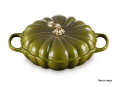 1 x LE CREUSET 'Pumpkin' Enamelled Cast Iron 28cm Shallow Casserole Dish in Olive Green RRP £315.00