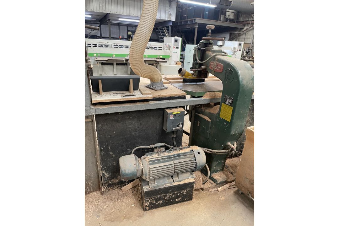 1 x Wadkin UR1910 Heavy Duty Overhead High Speed Pin Router with Large Worktable - 3 Phase - Image 8 of 10