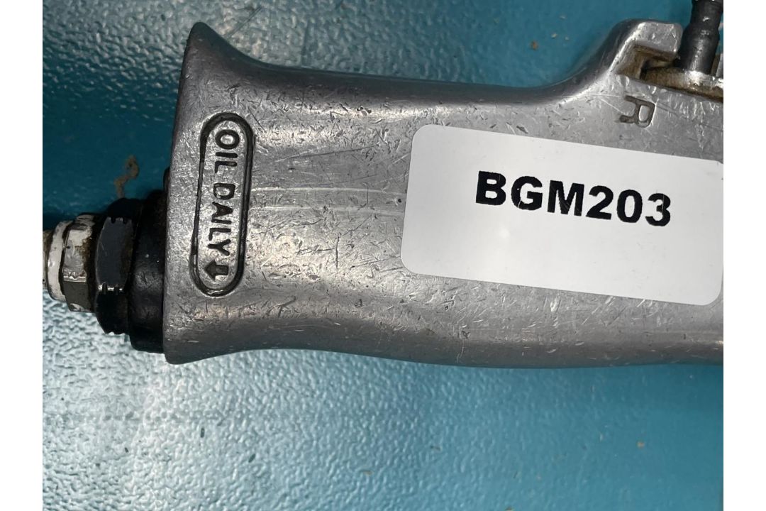3 x Heavy Duty Pneumatic Air Drills - Image 5 of 9
