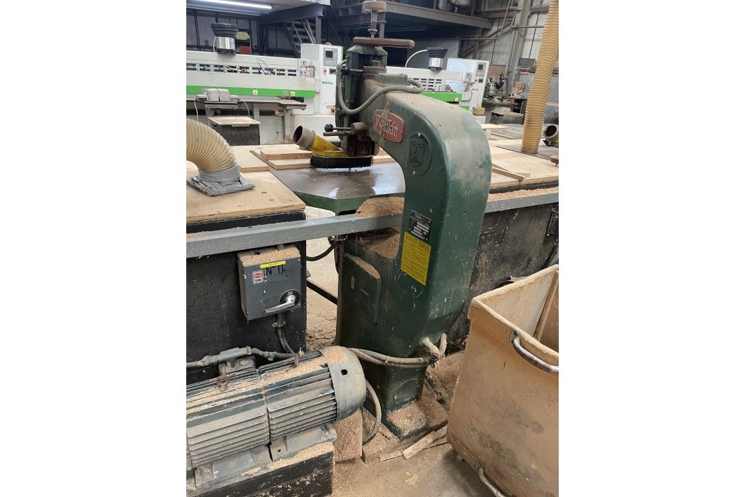 1 x Wadkin UR1910 Heavy Duty Overhead High Speed Pin Router with Large Worktable - 3 Phase - Image 10 of 10