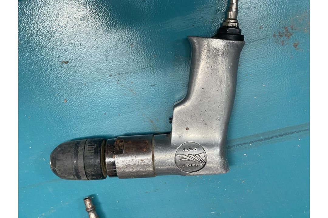 3 x Heavy Duty Pneumatic Air Drills - Image 7 of 9