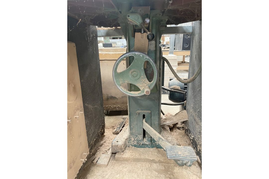 1 x Wadkin UR1910 Heavy Duty Overhead High Speed Pin Router with Large Worktable - 3 Phase - Image 7 of 10