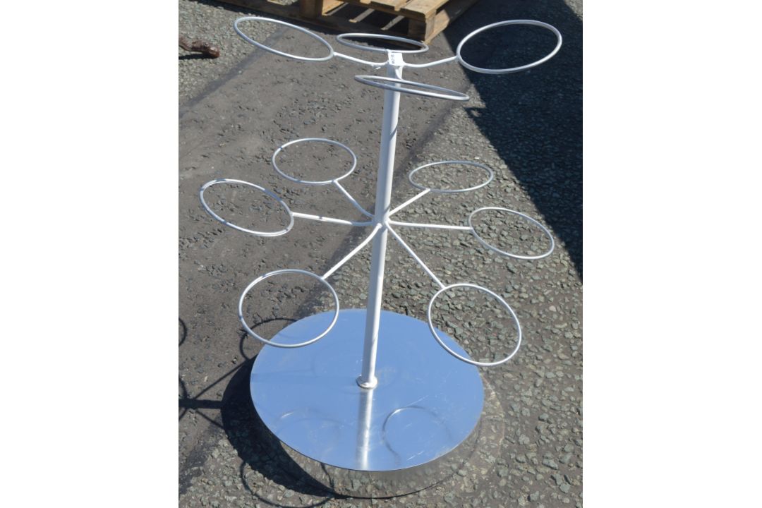 1 x Multi-Tier Hooped Display Stand - Ref: WH3-155 - CL999 - Location: WA14Description:Dimensions ( - Image 8 of 14