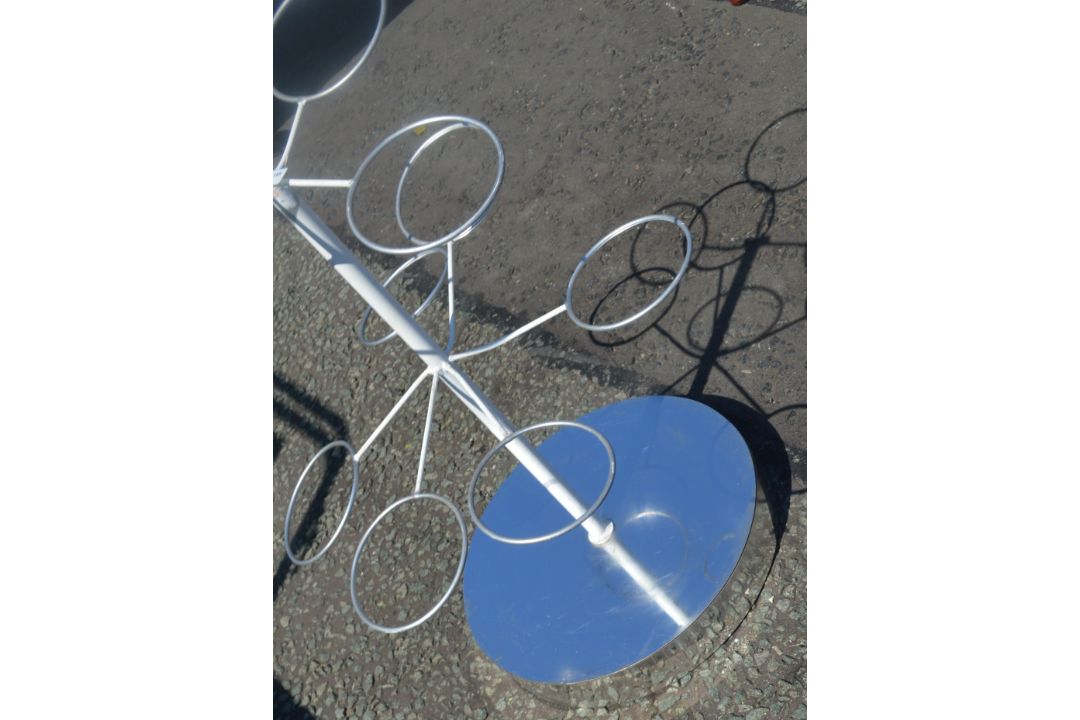 1 x Multi-Tier Hooped Display Stand - Ref: WH3-155 - CL999 - Location: WA14Description:Dimensions ( - Image 9 of 14