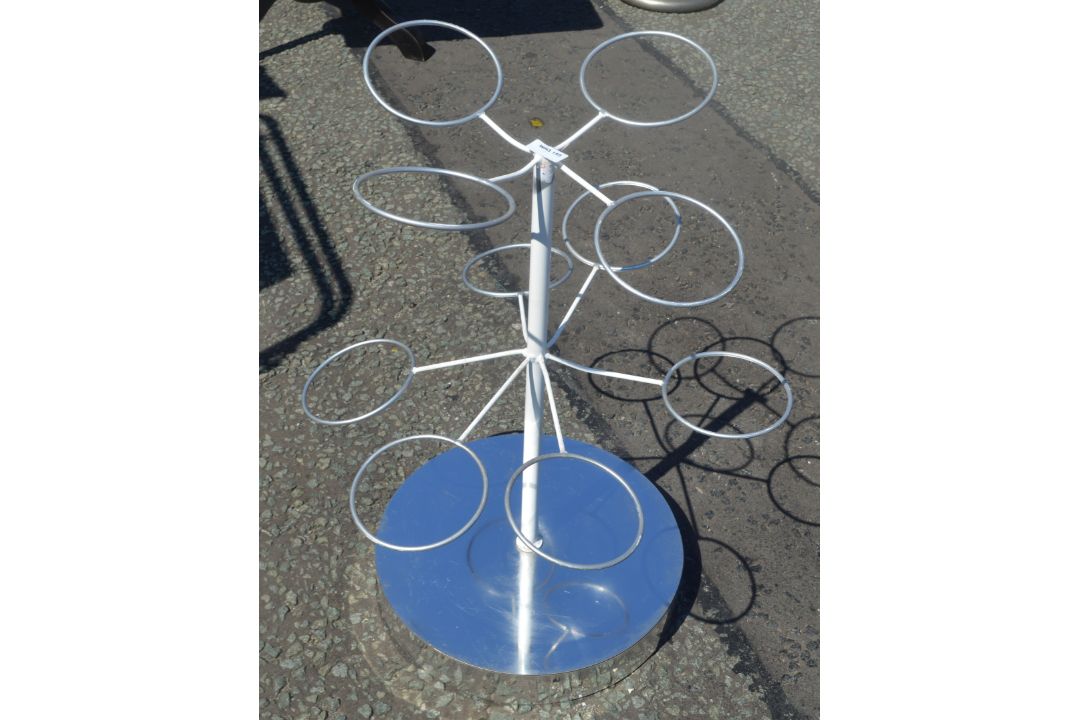 1 x Multi-Tier Hooped Display Stand - Ref: WH3-155 - CL999 - Location: WA14Description:Dimensions ( - Image 4 of 14