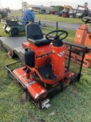 SMITHCO GAS POWERED GREENS ROLLER