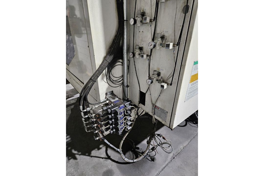 Wele AQ1665 CNC Vertical Machining Center - Image 5 of 7