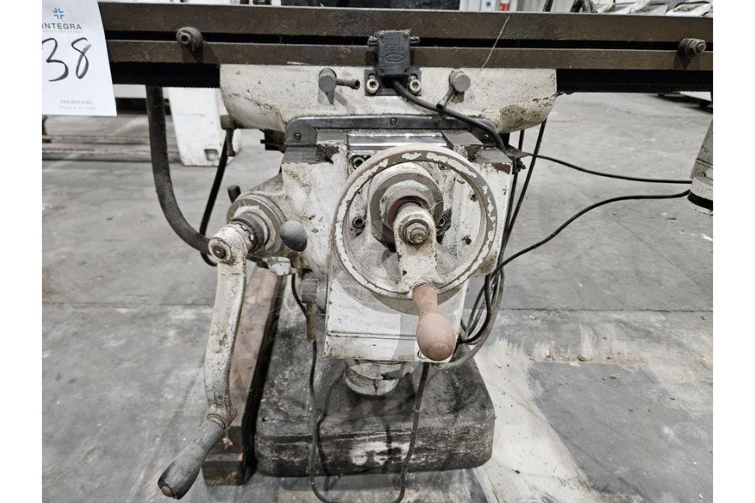 Supermax 2-HP Vertical Mill - Image 3 of 7